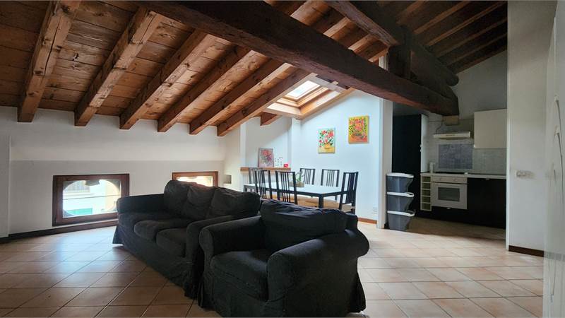 Trilocale tetto in legno